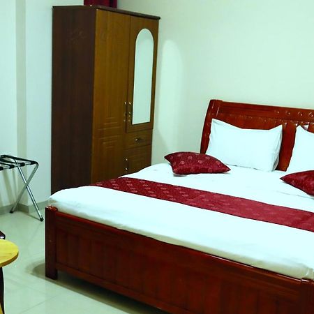 Bahla Hotel And Apartments Luaran gambar