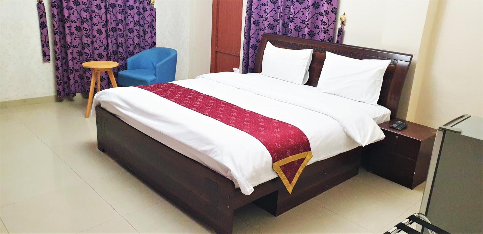 Bahla Hotel And Apartments Luaran gambar