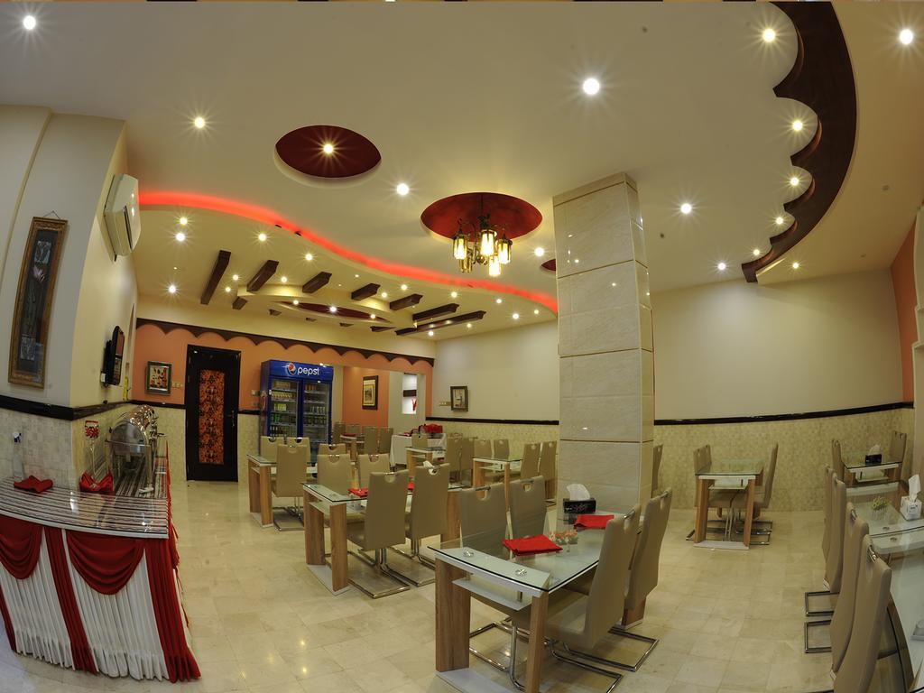 Bahla Hotel And Apartments Luaran gambar
